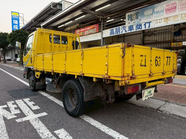 MITSUBISHI三菱 CANTER  第7張相片