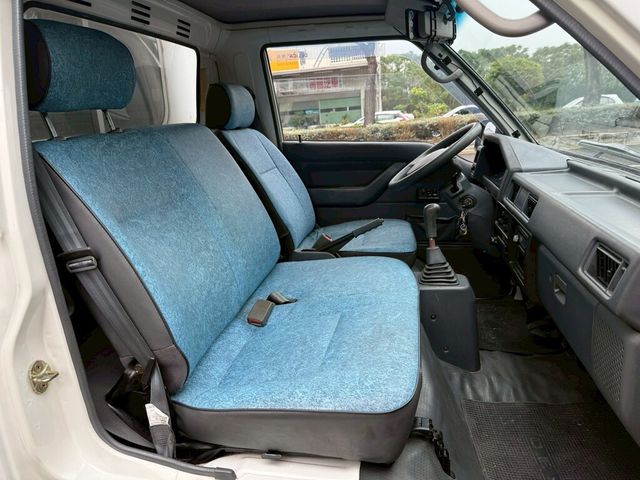 MITSUBISHI三菱 DELICA  第9張相片