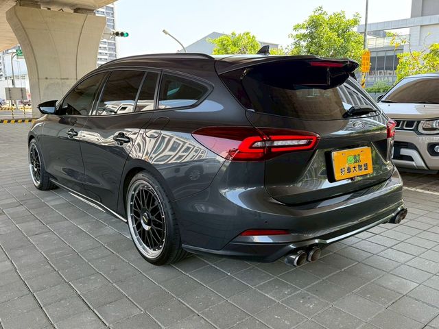 FORD福特 FOCUS WAGON  第4張相片