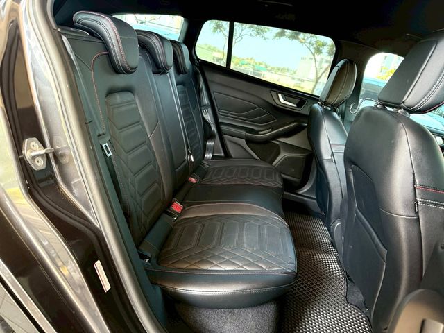 FORD福特 FOCUS WAGON  第15張相片