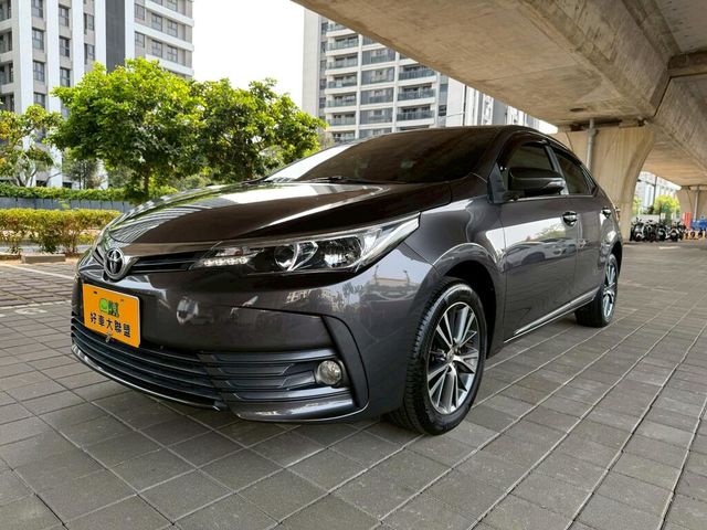 TOYOTA豐田 ALTIS  第1張相片