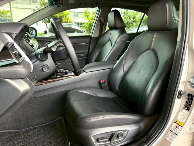 TOYOTA豐田 CAMRY HYBRID  第6張相片