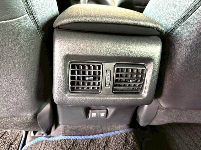 TOYOTA豐田 CAMRY HYBRID  第15張相片