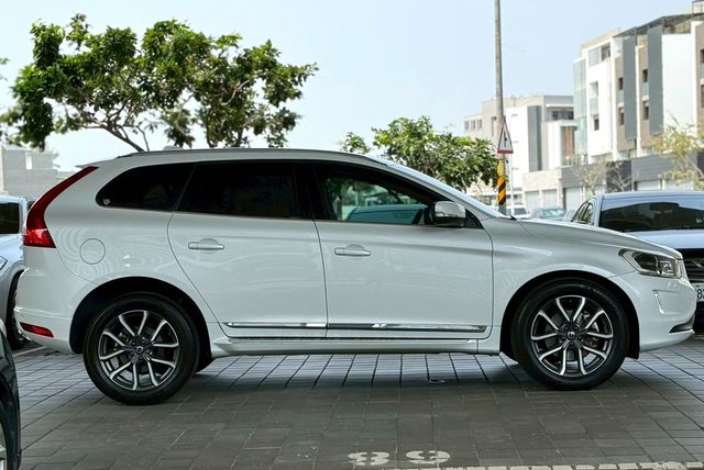 VOLVO富豪 XC60  第4張相片