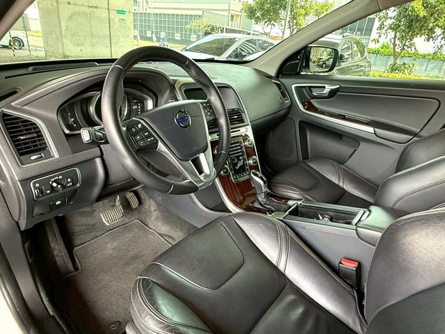 VOLVO富豪 XC60  第7張相片