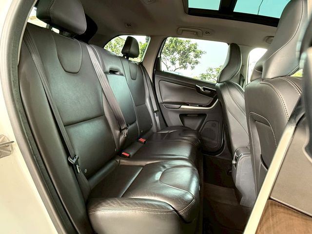 VOLVO富豪 XC60  第14張相片