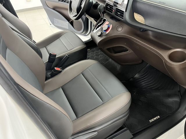 TOYOTA豐田 SIENTA  第7張相片