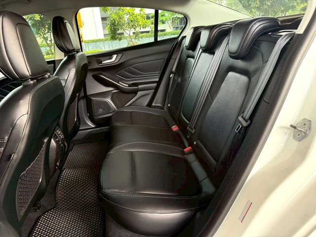 FORD福特 FOCUS  第14張相片