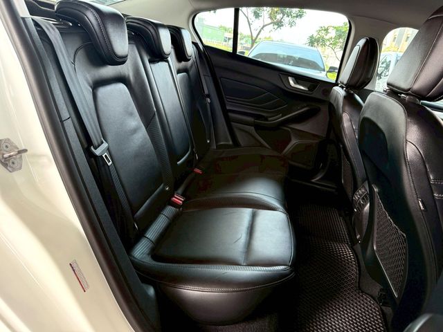FORD福特 FOCUS  第16張相片