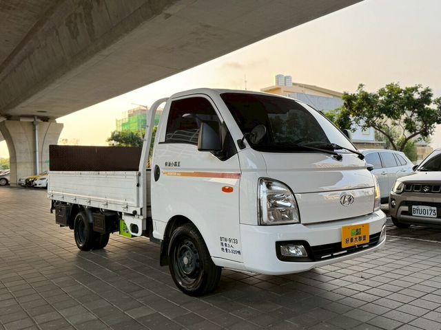 HYUNDAI現代 PORTER  第2張相片