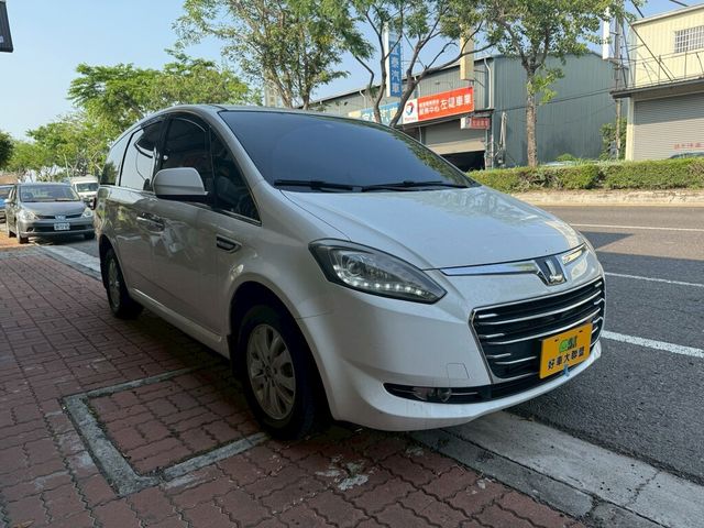 LUXGEN納智捷 M7 TURBO  第1張相片