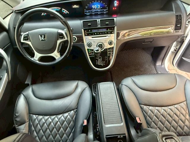 LUXGEN納智捷 M7 TURBO  第3張相片