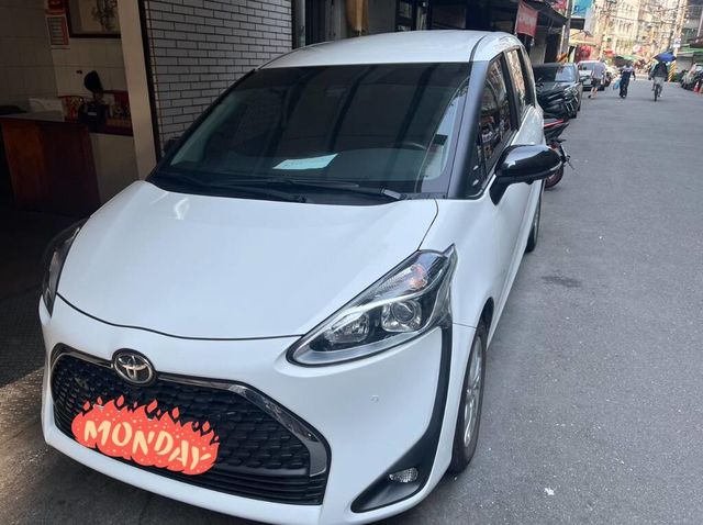TOYOTA豐田 SIENTA  第1張相片