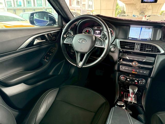 INFINITI無限 Q30  第8張相片