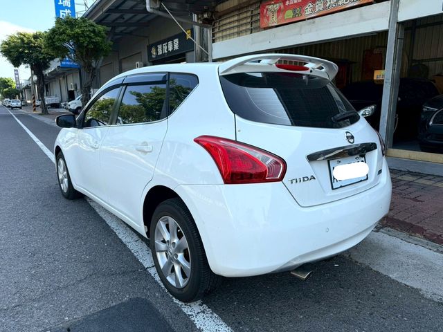 NISSAN日產 TIIDA  第3張相片