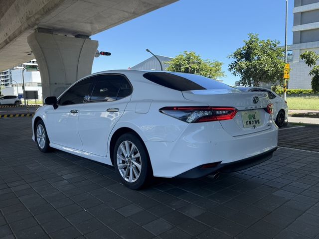 TOYOTA豐田 CAMRY HYBRID  第4張相片