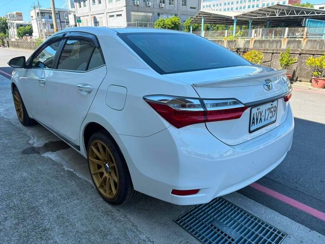 TOYOTA豐田 ALTIS  第4張相片
