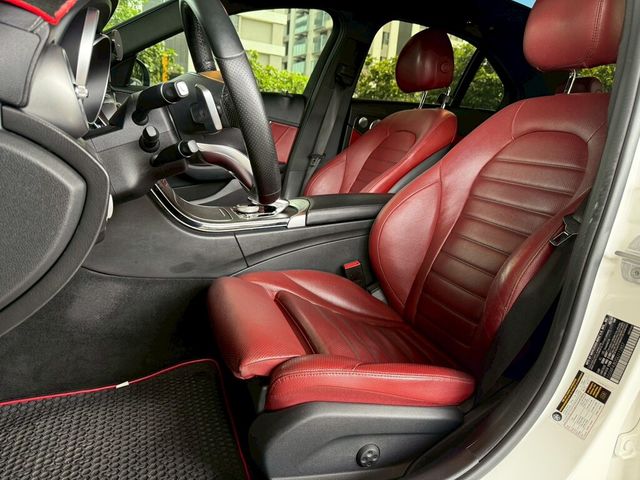 M-BENZ賓士 C300  第10張相片