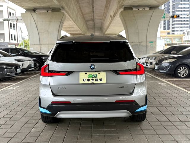 BMW寶馬 IX1 XDRIVE30  第5張相片