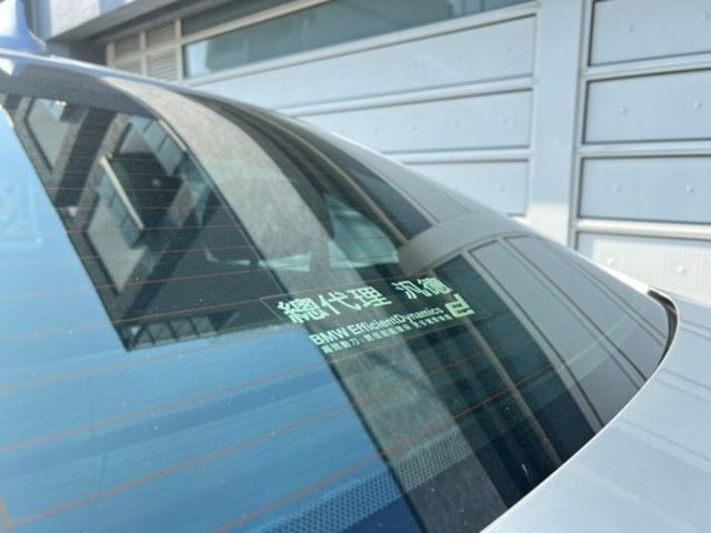 BMW寶馬 318D SEDAN  第14張相片