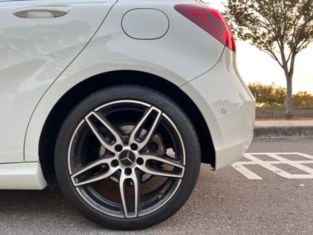 M-BENZ賓士 A180  第5張相片