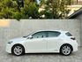 LEXUS凌志 CT200H  第8張縮圖