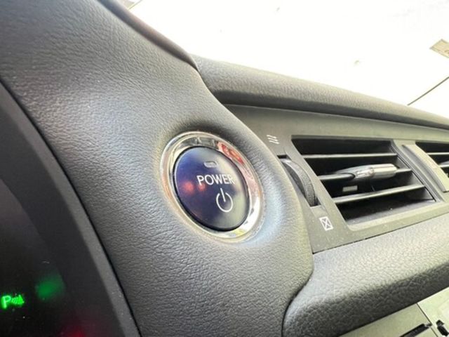 LEXUS凌志 CT200H  第14張相片