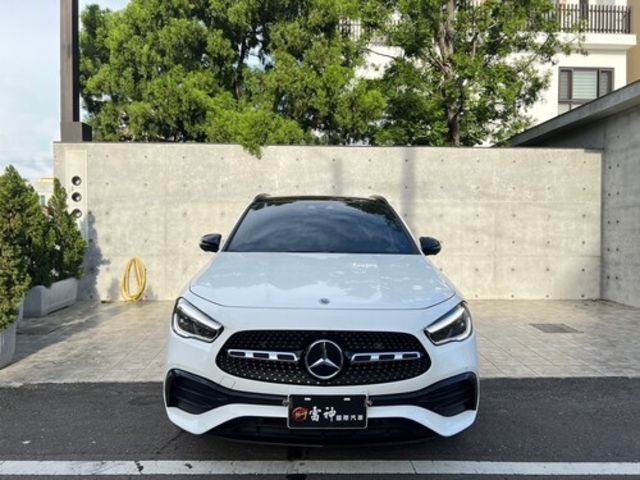 M-BENZ賓士 GLA250  第3張相片