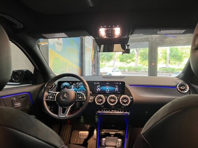 M-BENZ賓士 GLA250  第18張相片
