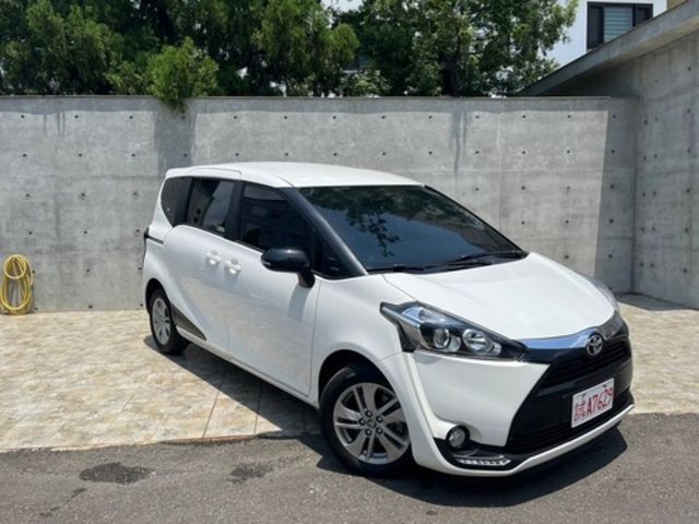 TOYOTA豐田 SIENTA  第1張相片