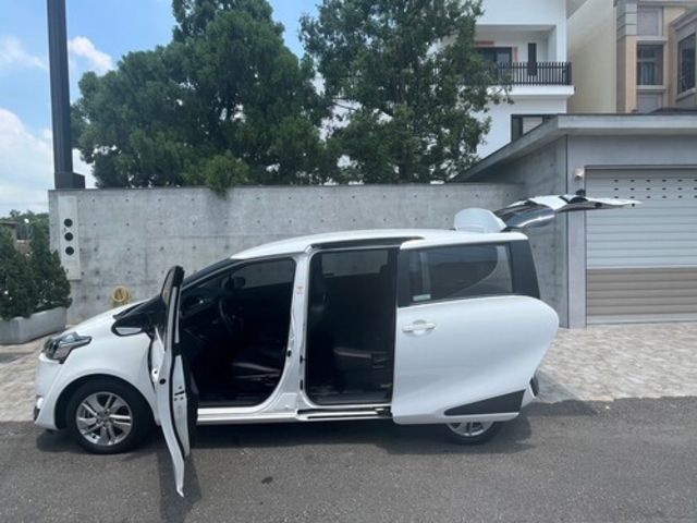 TOYOTA豐田 SIENTA  第8張相片