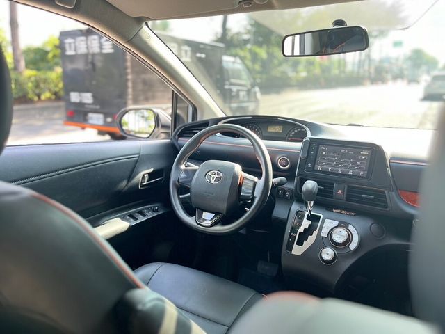 TOYOTA豐田 SIENTA  第17張相片