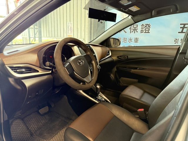 TOYOTA豐田 YARIS CROSSOVER  第4張相片