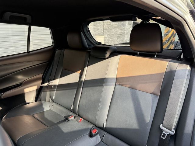 TOYOTA豐田 YARIS CROSSOVER  第14張相片