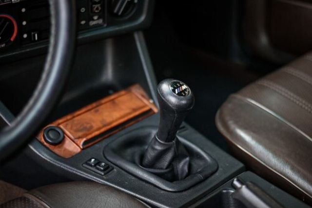 BMW寶馬 316A  第7張相片