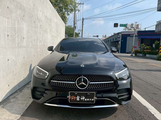 M-BENZ賓士 E200  第1張相片