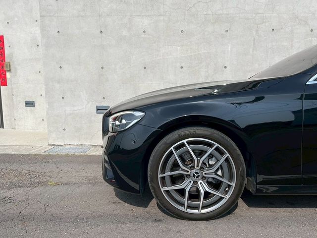 M-BENZ賓士 E200  第5張相片