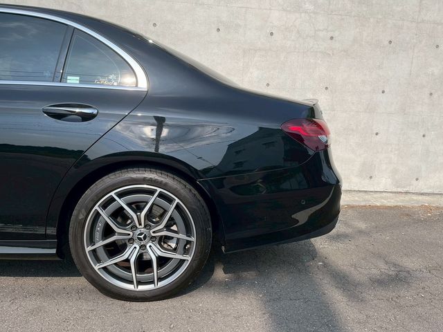 M-BENZ賓士 E200  第6張相片
