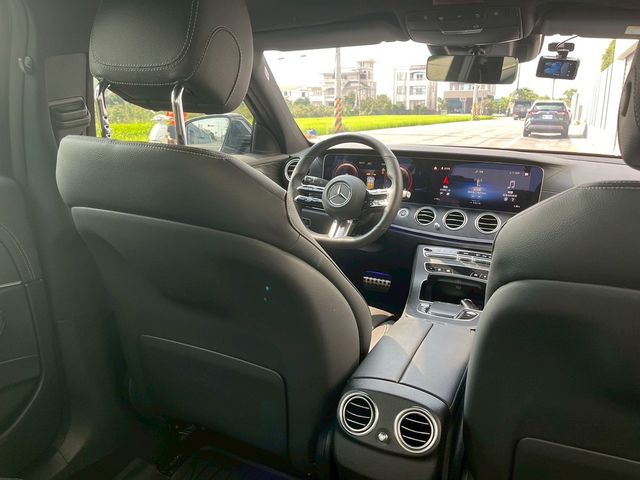 M-BENZ賓士 E200  第8張相片