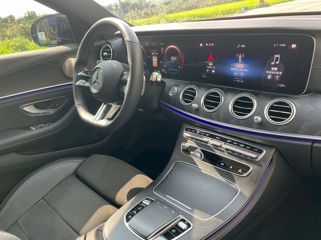 M-BENZ賓士 E200  第19張相片
