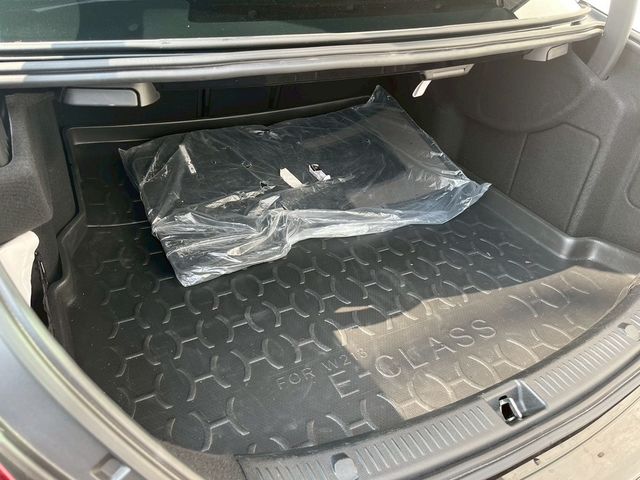 M-BENZ賓士 E200  第20張相片