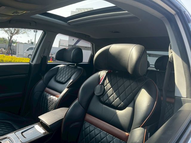 LUXGEN納智捷 U6 TURBO  第8張相片