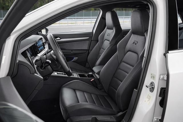 VOLKSWAGEN福斯 GOLF VARIANT  第5張相片