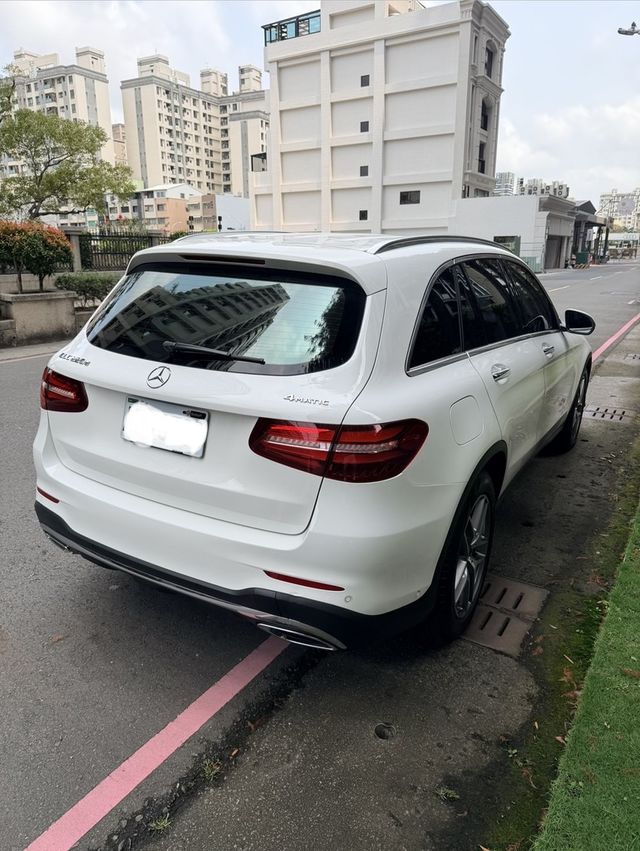 M-BENZ賓士 GLC220D  第3張相片