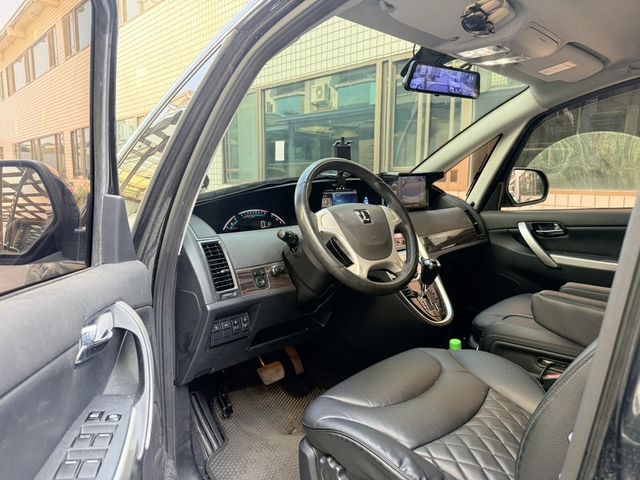 LUXGEN納智捷 M7 TURBO  第7張相片