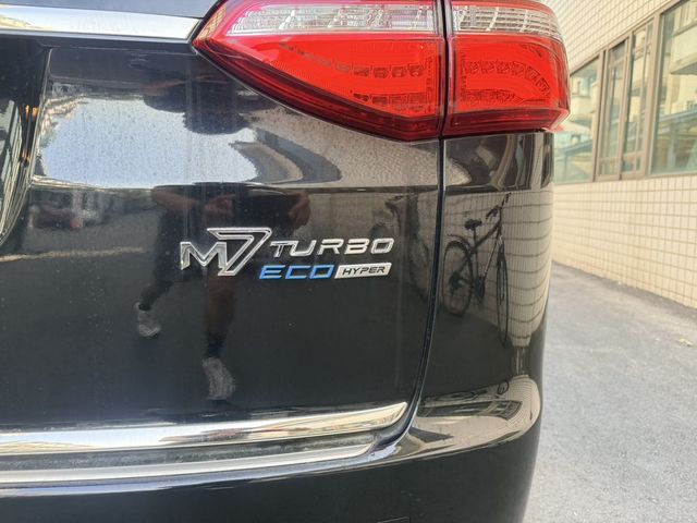 LUXGEN納智捷 M7 TURBO  第18張相片