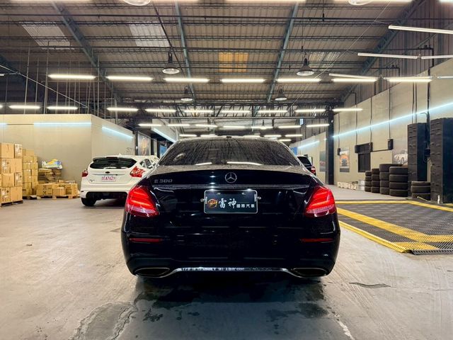 M-BENZ賓士 E300  第4張相片