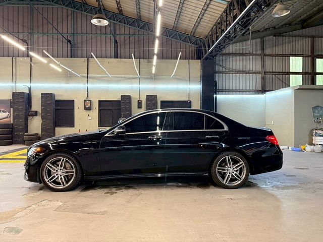 M-BENZ賓士 E300  第7張相片