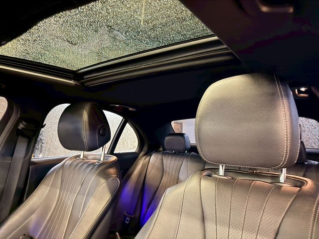 M-BENZ賓士 E300  第9張相片