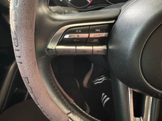 MAZDA馬自達 MAZDA 3  第10張相片